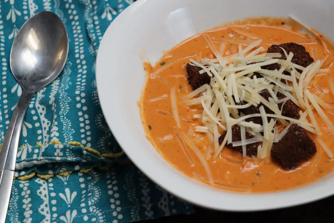 Homemade Roasted Creamy Tomato Basil Soup