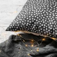 Why The Black Silk Pillowcase Will Never Go Out of Style