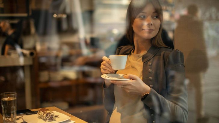 drinking-coffee-while-pregnant-the-coffee-mom