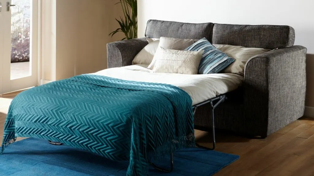 9 Benefits of a Queen Size Sofa Bed for Small Spaces and Guests