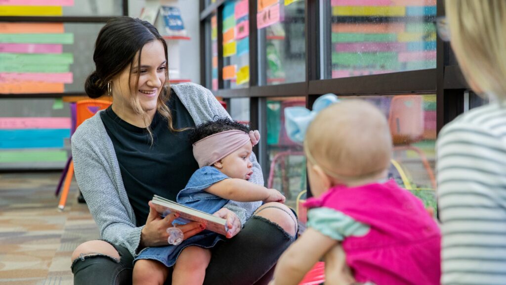 Reading schedule for babies