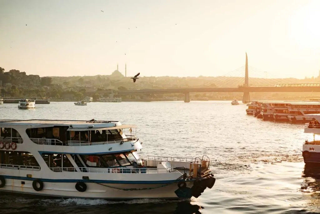 Evening river cruises in Istanbul