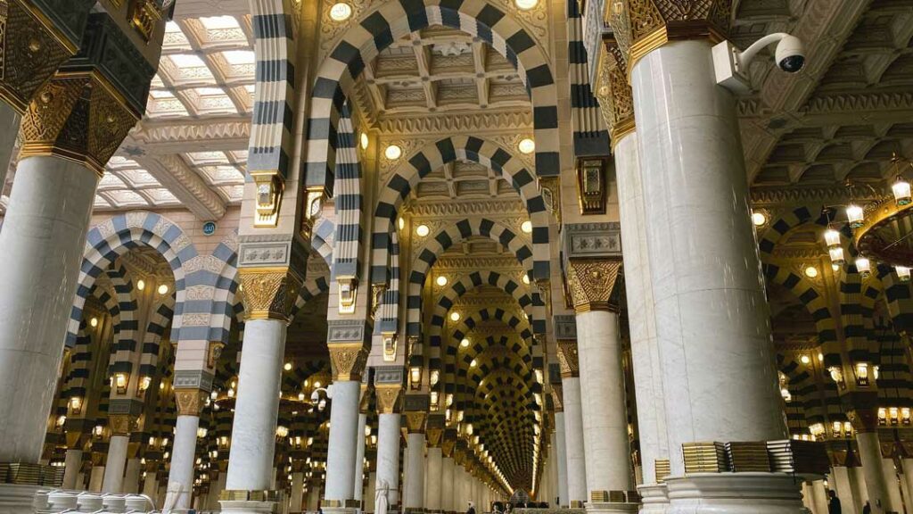 Masjid Al-Nabawi in Medina
Religious sites in Saudi Arabia