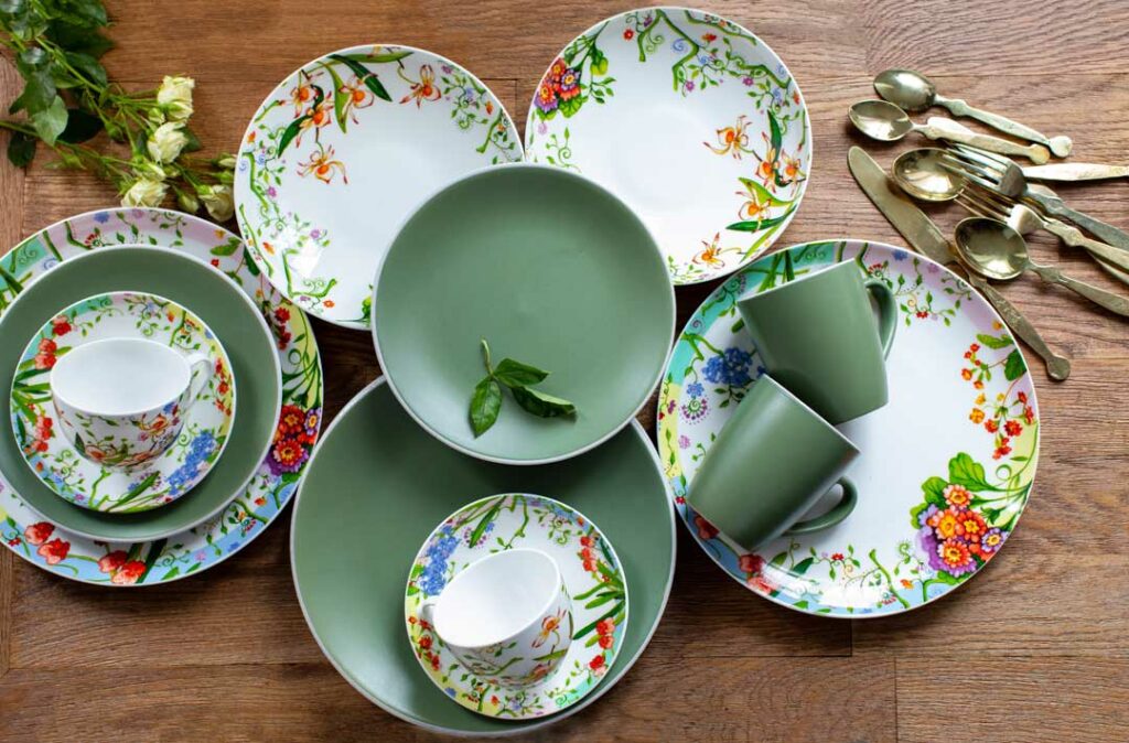 Why Choose Porcelain Dinnerware