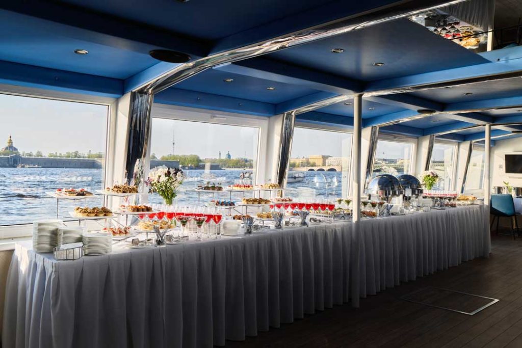 Washington DC yacht brunch