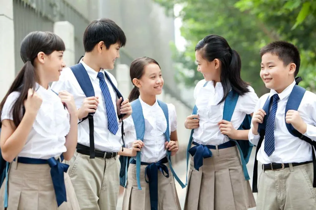 Advantages of school uniforms