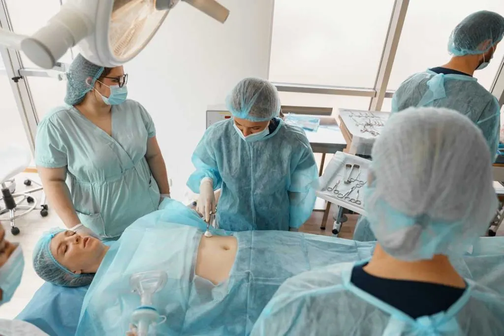 Best candidates for tummy tuck surgery