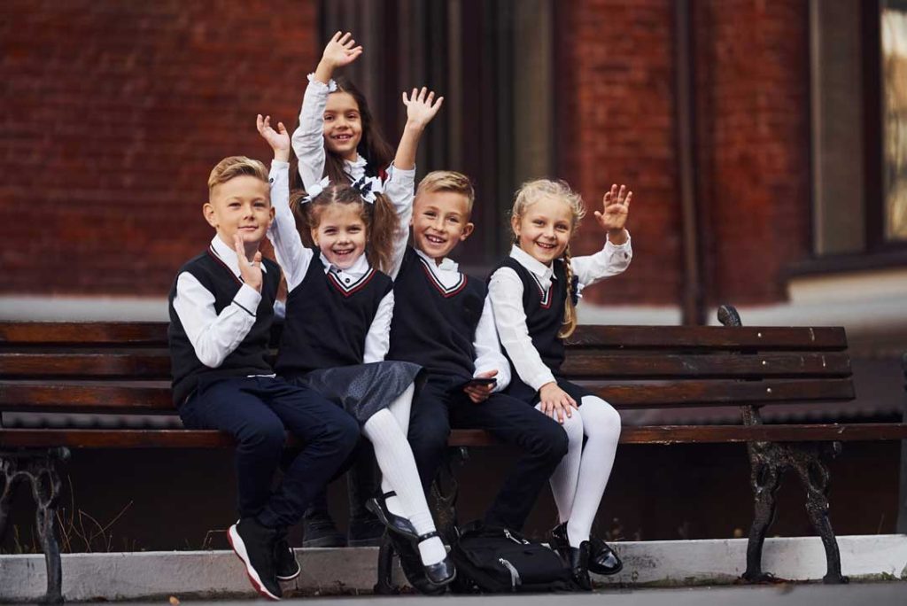 Do school uniforms help students