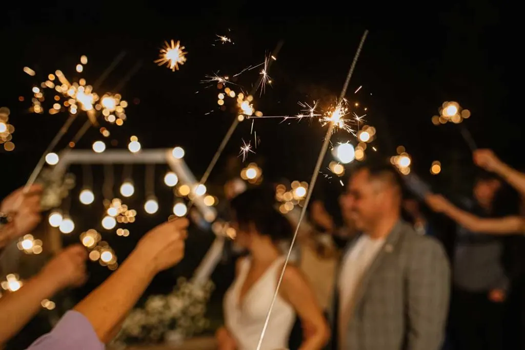 Wedding sparklers ideas