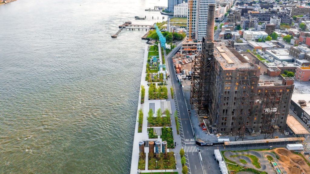 Williamsburg’s Waterfront Parks