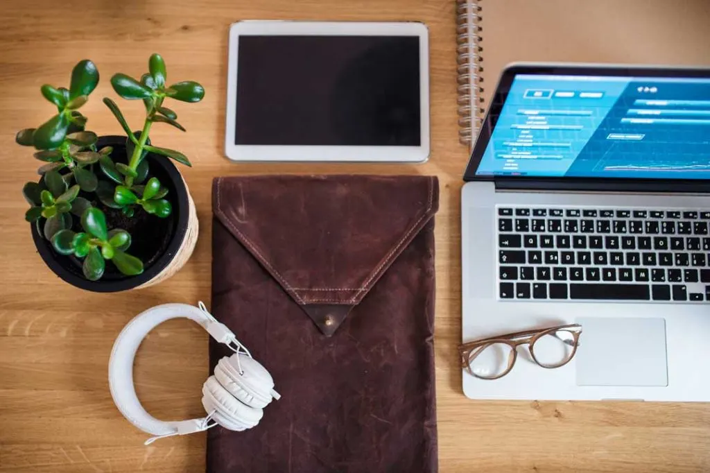 leather MacBook sleeve