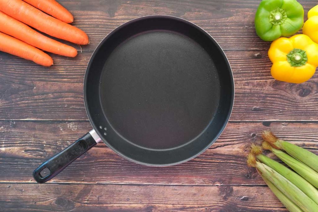 Heavy-Gauge Aluminum Non-Stick Fry Pan