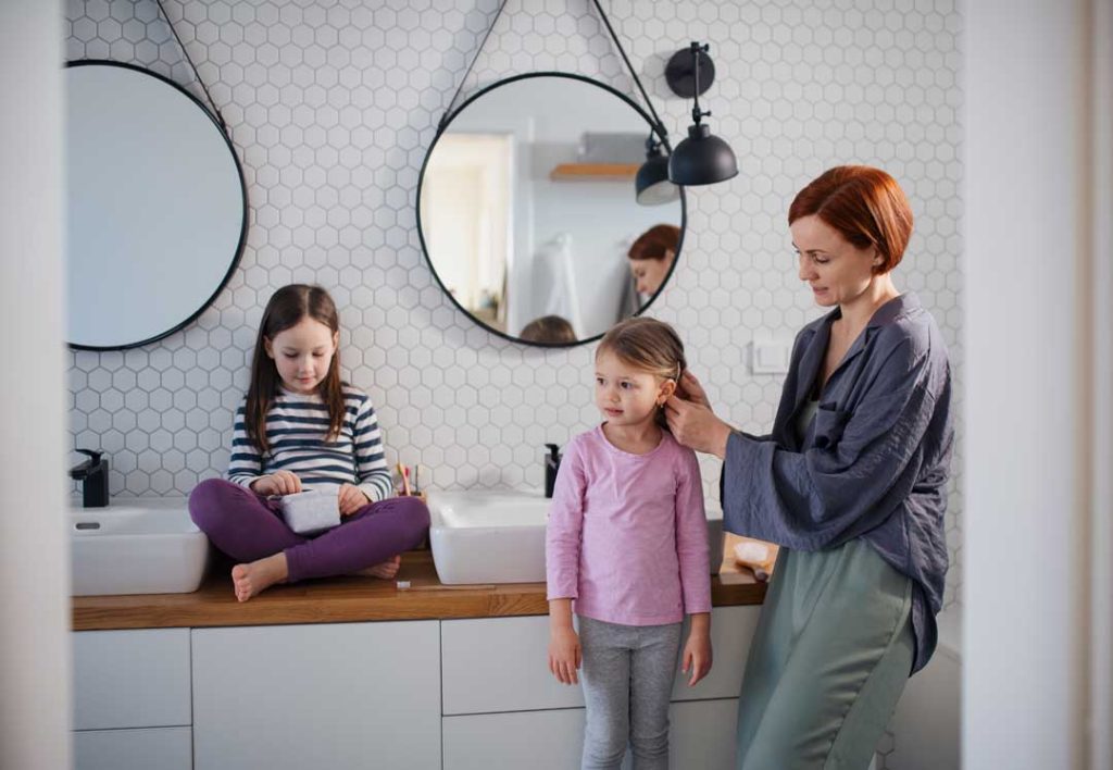 How to make a family bathroom kid-friendly